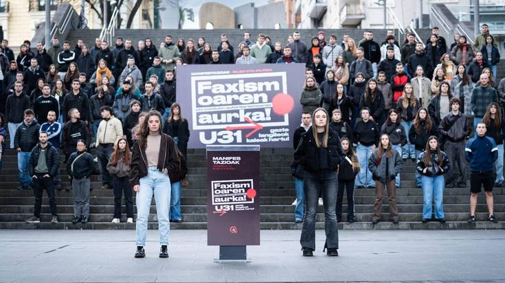 Larunbatean manifestazioak Bilbon eta Iruñean: Zarauztik bagoaz