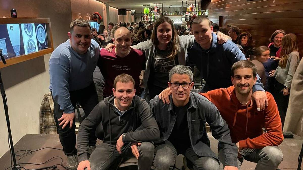 Astuk Alineaute taldea nagusitu da Herriarteko Bertso Txapelketaren bigarren kanporaketan