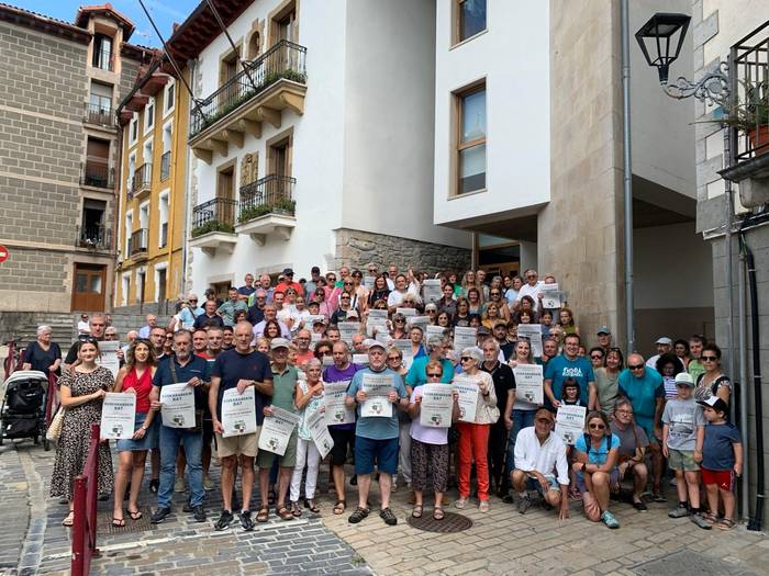 Zumaian ere ozen entzun da euskararen aldeko aldarria