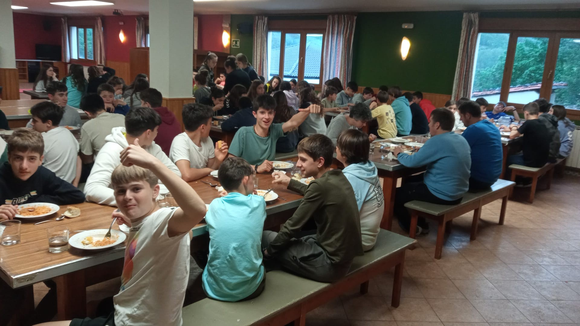 DBH2KO IKASLEAK ARANTZARA JOAN ZIREN HIRU EGUN PASATZERA