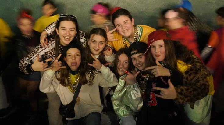 Mozorro koloretsuekin hasi dituzte inauteriak herrian