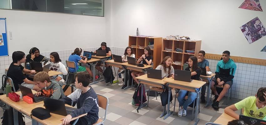 Azkoitia BHIko ikasleek Ahotsak proiekturako transkripzioak egin dituzte