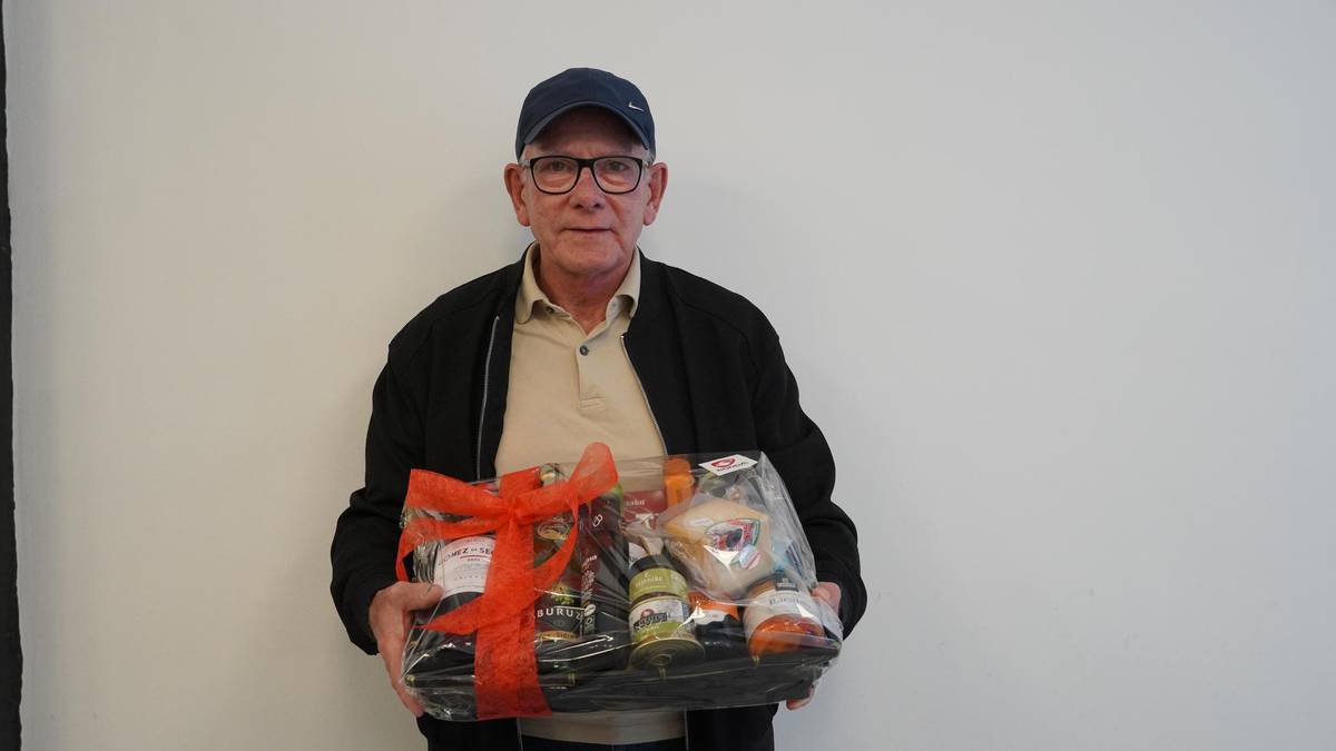 Bittor Mutiozabalek irabazi du arraun porra