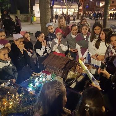 Erkiberen Gabon Abestien lehiaketa