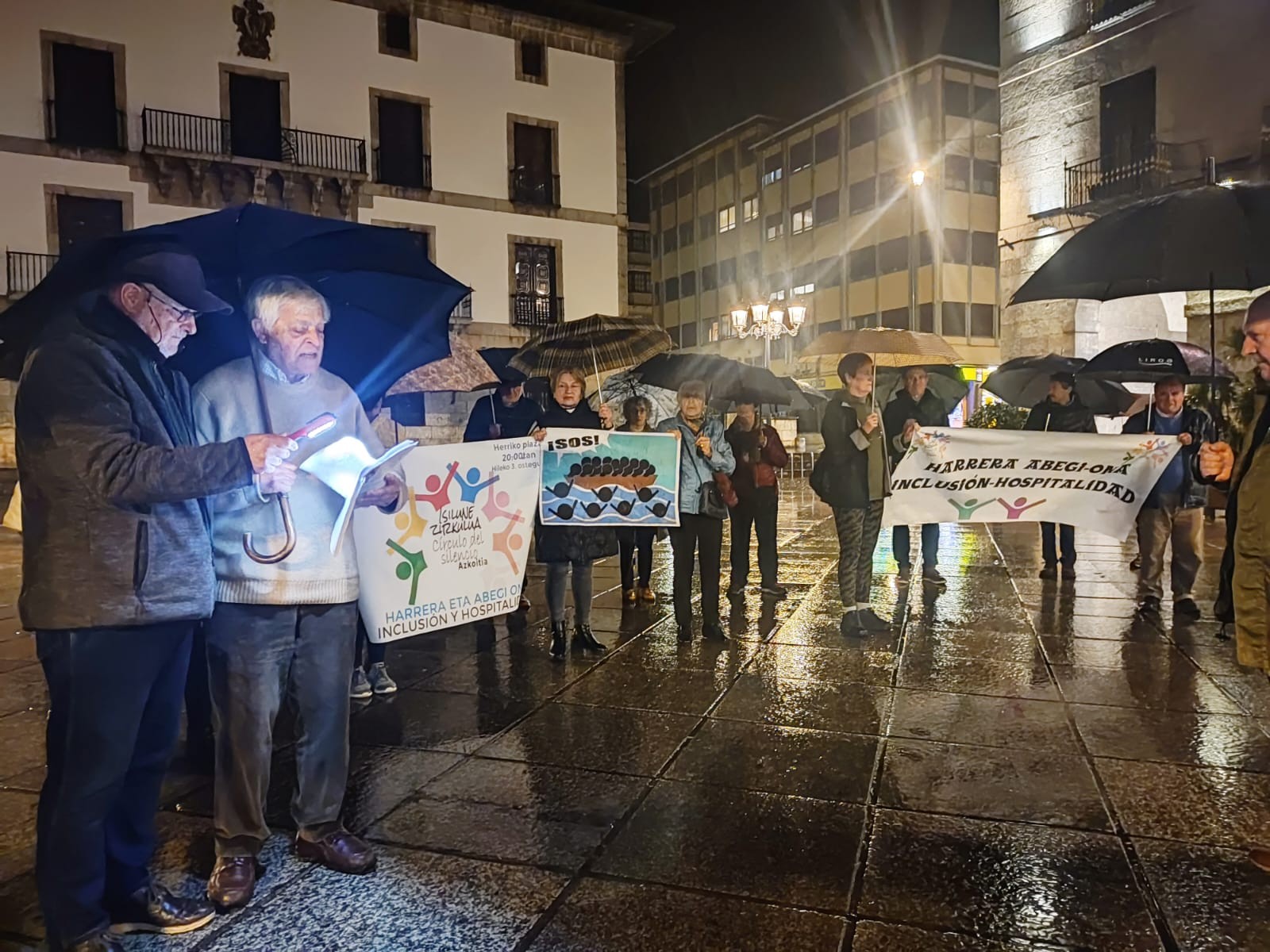 "Guztientzat balio duen eskola" aldarrikatuko dute ostegunean, Isilune Zirkuluan