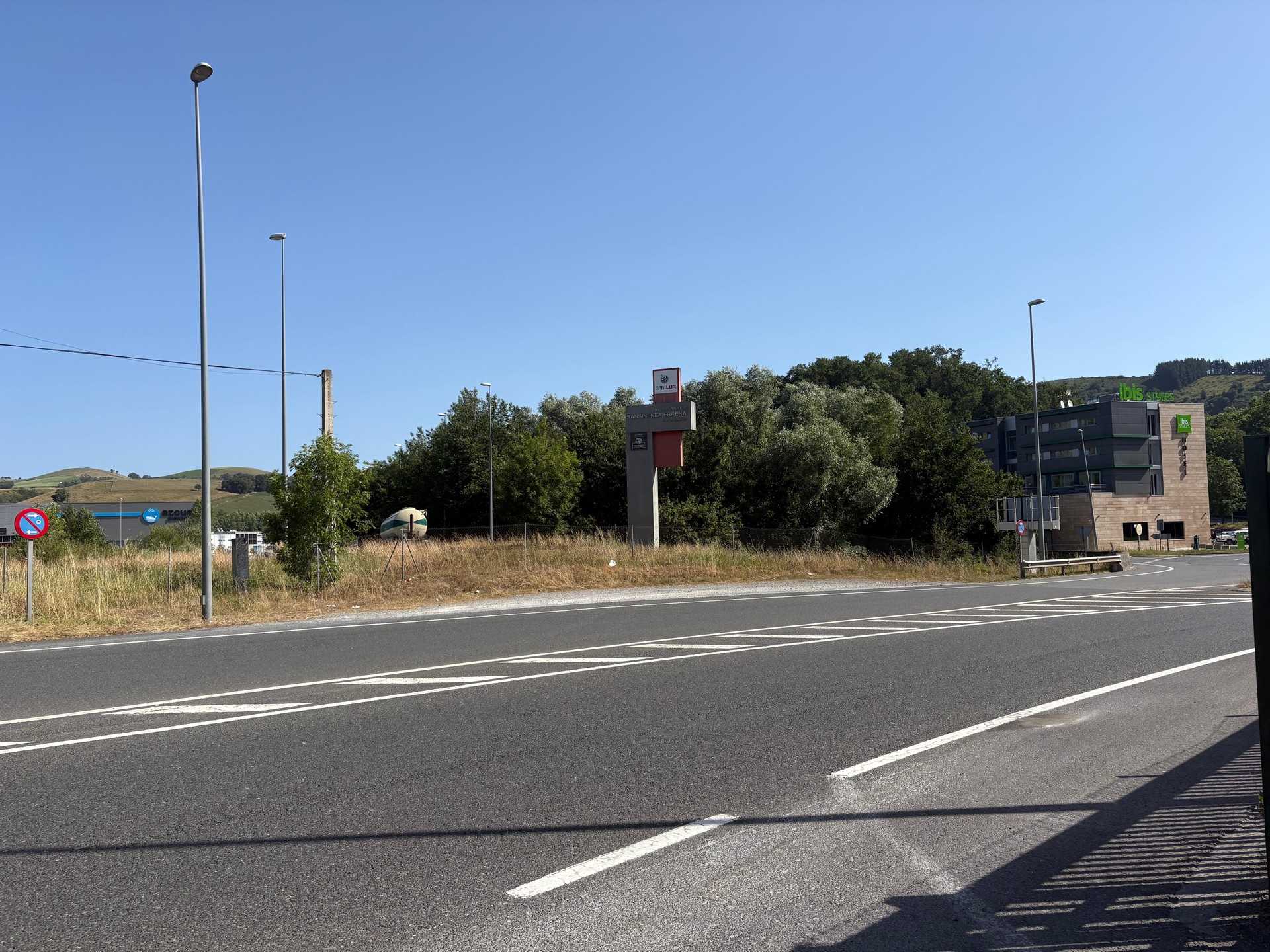 Arroako ordainlekuan autobus geltokiak oraindik egiteko daudela salatu du Zestoako EAJk