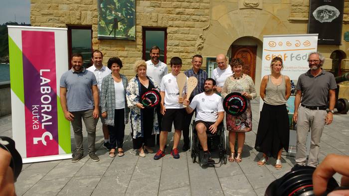 Urola Kostako bost kirolarik parte hartuko dute Euskal Pilota Egokitua Master Cup txapelketan 