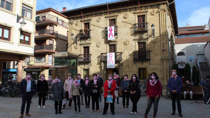Bularreko minbiziaren aurkako keinua, beste urte batez