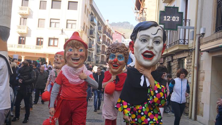 Bi ekitaldi antolatu dituzte Inauterietarako