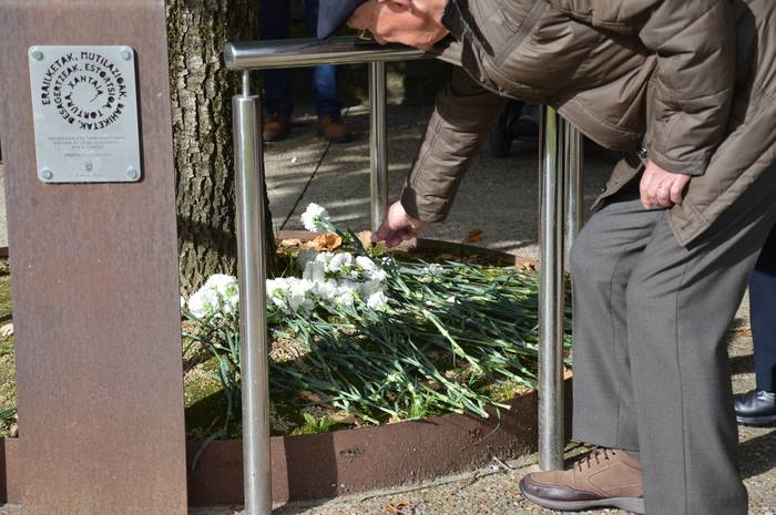 'Hurrengoa zu' erakusketa zabalduko dute bihar Merkatu plazan