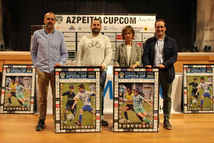 90 futbol taldek parte hartuko dute ekainean jokatuko den Azpeitia Cup txapelketan