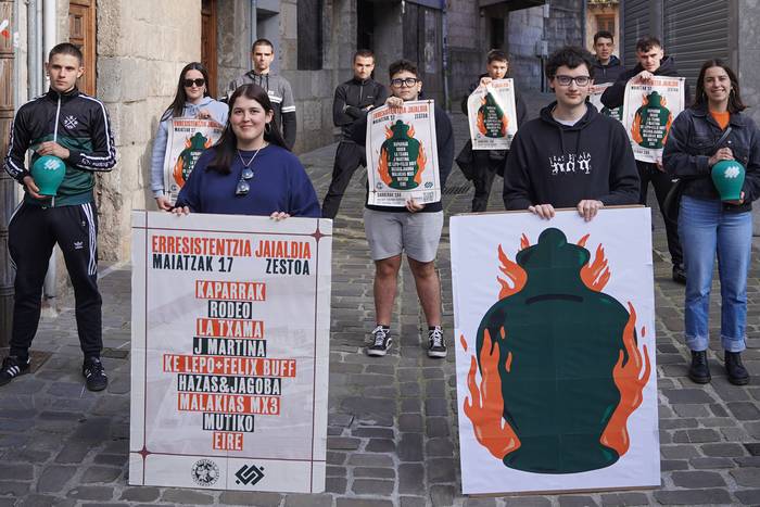 Larunbateko Erresistentzia Jaialdirako dena prest dute Zestoan