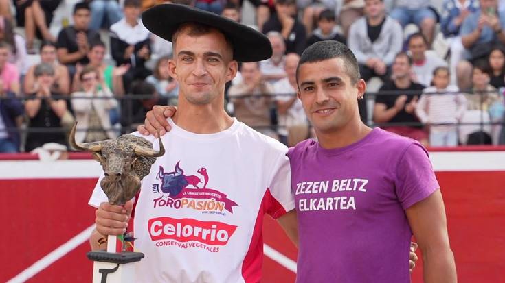Israel Perez 'El Ruso', Errekortari Txapelketa Nagusiko garaile