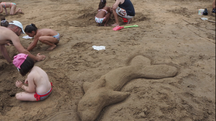 Hareazko eskultura tailerrak eskainiko ditu Andoni Bastarrikak abuztuan