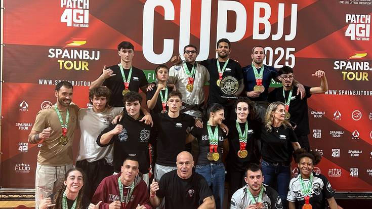Jiu-Jitsu Zarautz Lotus klubak 30 domina lortu ditu Euskadi Cup txapelketan
