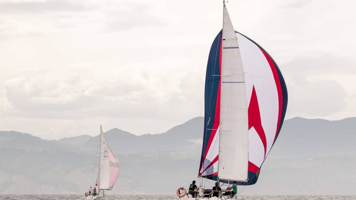 Zumaia-Getaria neguko ligaren ondoren, Olarru cup bela txapelketa
