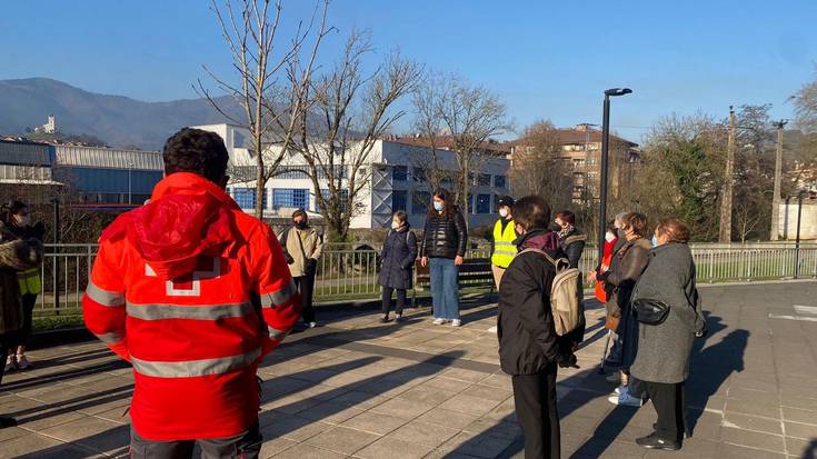 Pasira egitasmoaren barruko beste ibilaldi bat egin dute gaur Azkoitian