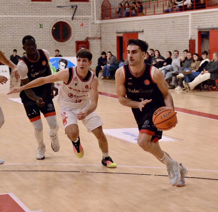 Etxean beti ez da dena aldeko izaten