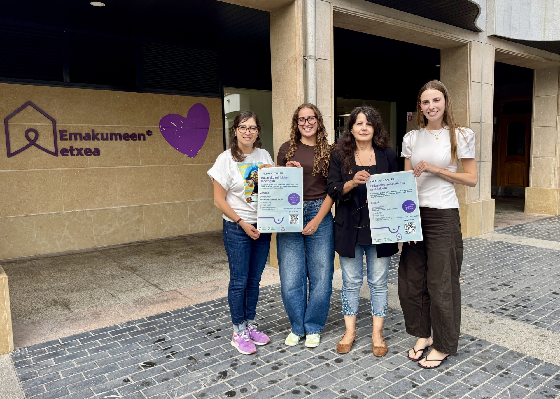 Emakumeen Etxeak eta Minbiziaren Aurkako Elkarteak bularreko minbiziaren inguruko sentsibilizazio jarduerak antolatu dituzte