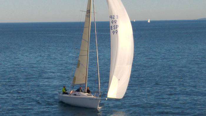 Ai Ama ontziak irabazi du Zumaia-Getaria neguko ligako 9. estropada