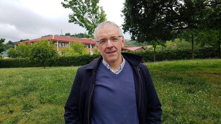 Iñaki Ostolaza: "Espaloiak konpondu behar dira, baina pertsonak dira lehentasuna"