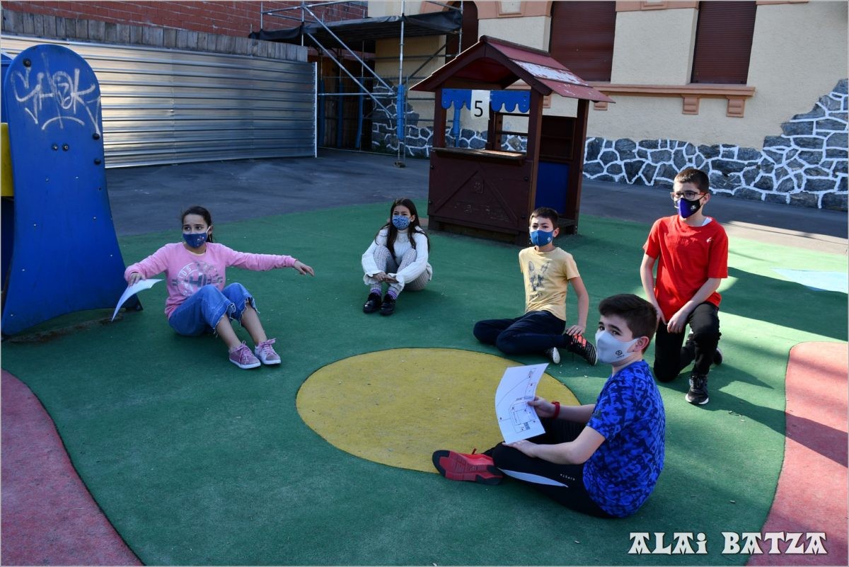 Asteburua altxorraren bila pasatu dute Alai Batzako lagunek