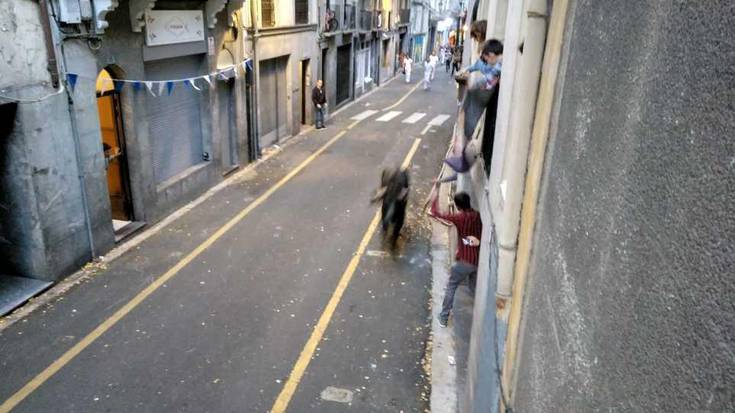 Festa giroak hartu du Errebala San Martin bezperan