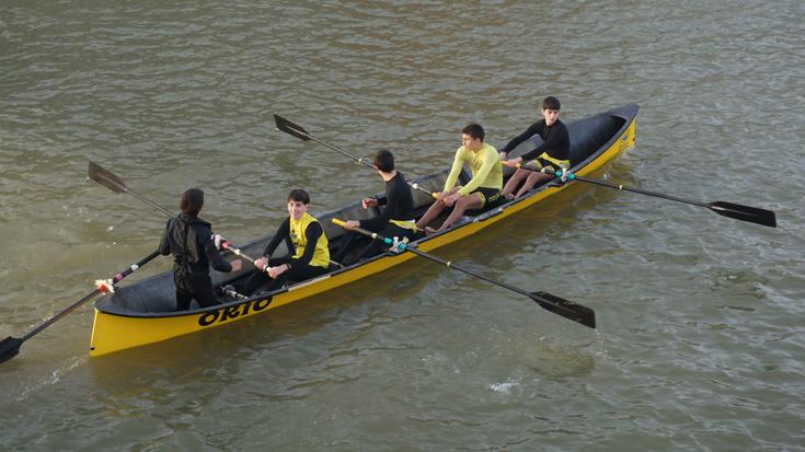 Absolutu mutilek garaipena lortu dute Gipuzkoako Batel Ligaren estreinaldian