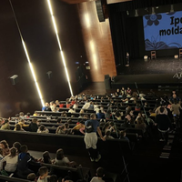 Ikasberri Ikastolakoen antzerki emanaldia