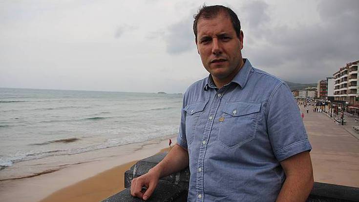 Felix Zubia medikuaren 'Egin nahi nuke' bertso sorta entzungai