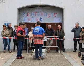 Pentekosteak ospatuko dituzte asteburuan Martirietan