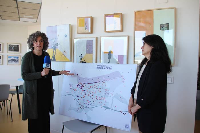 Zarauzko mapa osatu du udalak betaurreko moreak jarrita