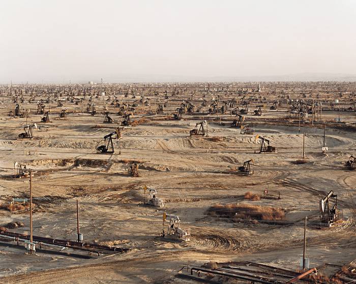 Edward Burtynsky argazkilariari eskainiko diote aste honetako Gela saioa Zarautzen