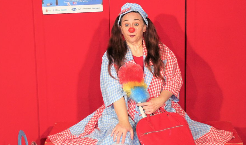 'Molestias clownicas' emanaldia eskainiko dute bihar Emakumeon Etxean