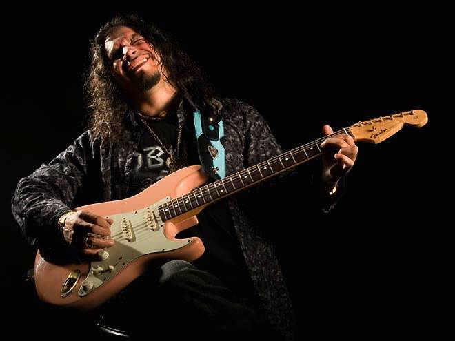 Raimundo Amador: "‘Cantaore’ edo flamenko-kantaria baino gehiago naiz trobadorea"