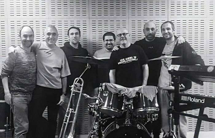 Iñaki Olaizola (Hit Bound): "Saxofoiak, tronpetak eta tronboiak jolasteko aukera handia ematen digute"