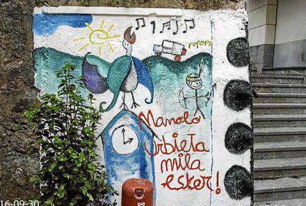 Zumaiako horma batean margotu eta berehala ezabatutako 90 muralen historia