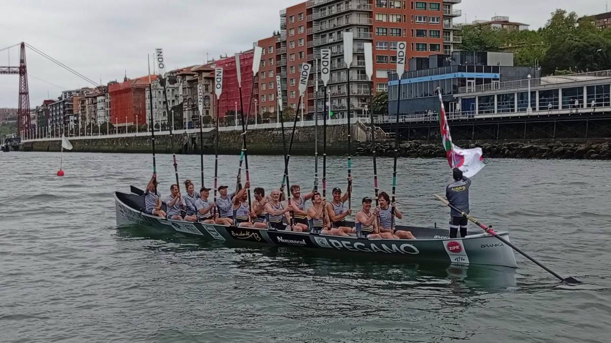Badok 13 garaile aurten ere, Itsasoko Ama beteranoen estropadan
