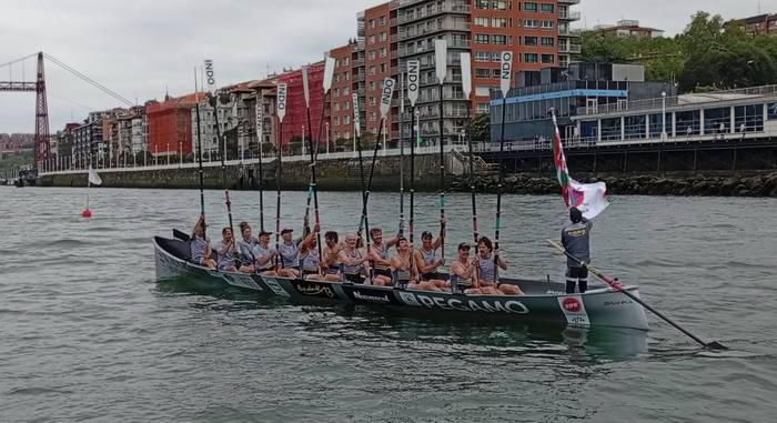 Badok 13 garaile aurten ere, Itsasoko Ama beteranoen estropadan