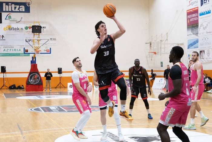 Lider jokoan, lider sailkapenean