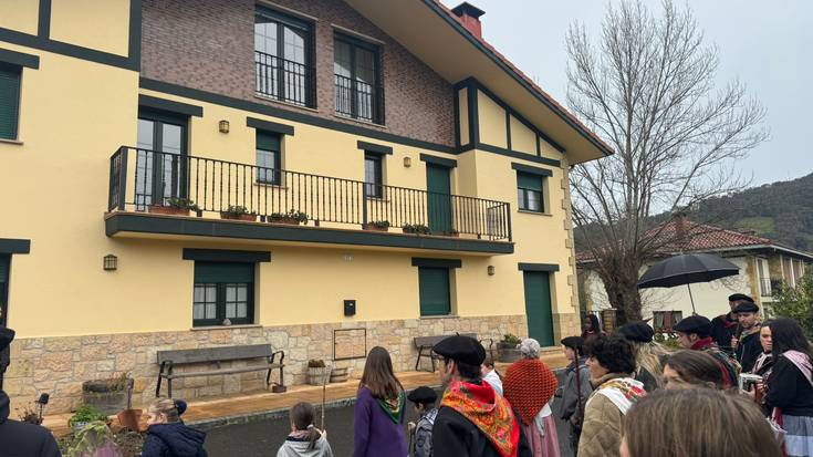 Oikian ere kopla kantari herenegun