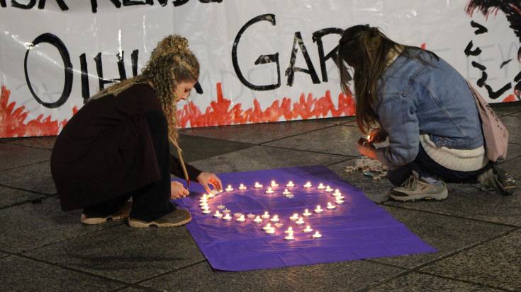 Asteazkeneko eraso matxista salatzeko elkarretaratzea deitu du gaurko Azkoitiko udalbatzak