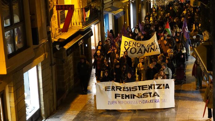 Zestoako sei auzipetuei babesa adierazi die Morroxkak taldeak eta mobilizatzera deitu du