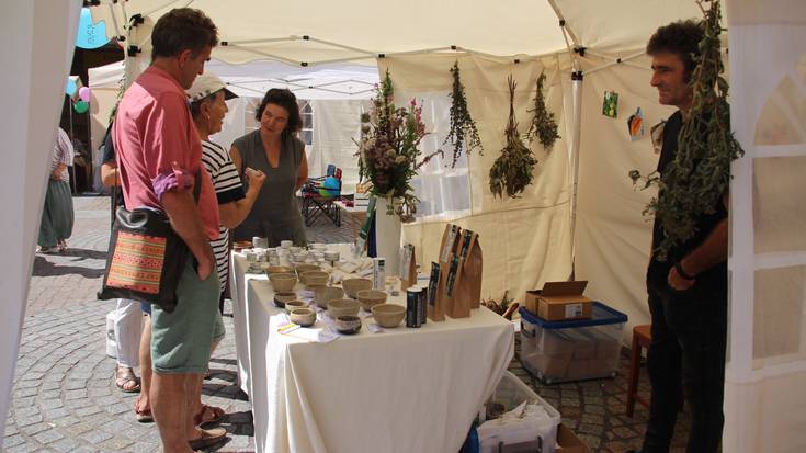 Igande honetan egingo dute urriko IV. artisautza azoka Lege Zaharren Enparantzan