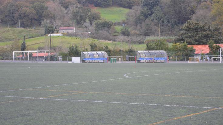 Asti Txikiko belar artifiziala berritzeko lehiaketa publikoa iragarri du udalak