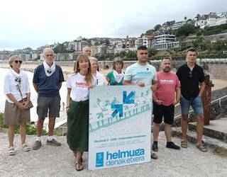 Aurten Zarauzko hondartzan egingo dute euskal preso, iheslari eta deportatuen eskubideen aldeko martxa