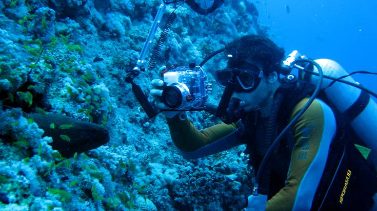 Itsas aniztasunari buruzko hitzaldia emango du bihar Xabier Minak