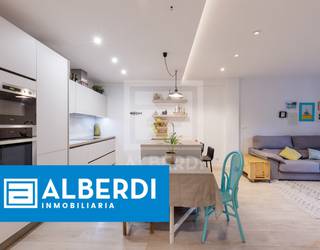 Alberdi Inmobiliaria: eraberritutako etxebizitza Santa Klara kalean
