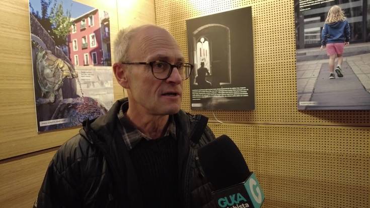 Iñigo Olarteri eta Oier Etxeberriari sariak banatuta, zabalik da Irudhitzen erakusketa