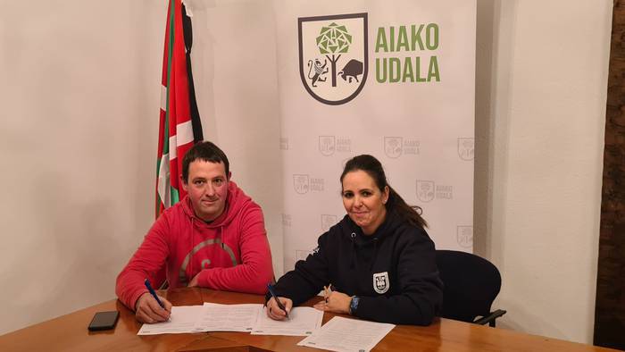 Aiako Udalak lankidetza hitzarmena sinatu du Gipuzkoako Herri Kirol Federazioarekin